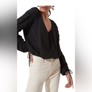 ASTR ruched sleeves top